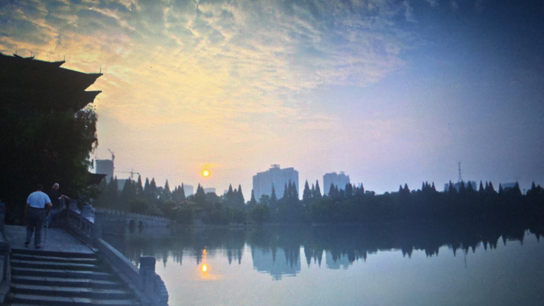 uploads/image/20201005/1601909062.jpg