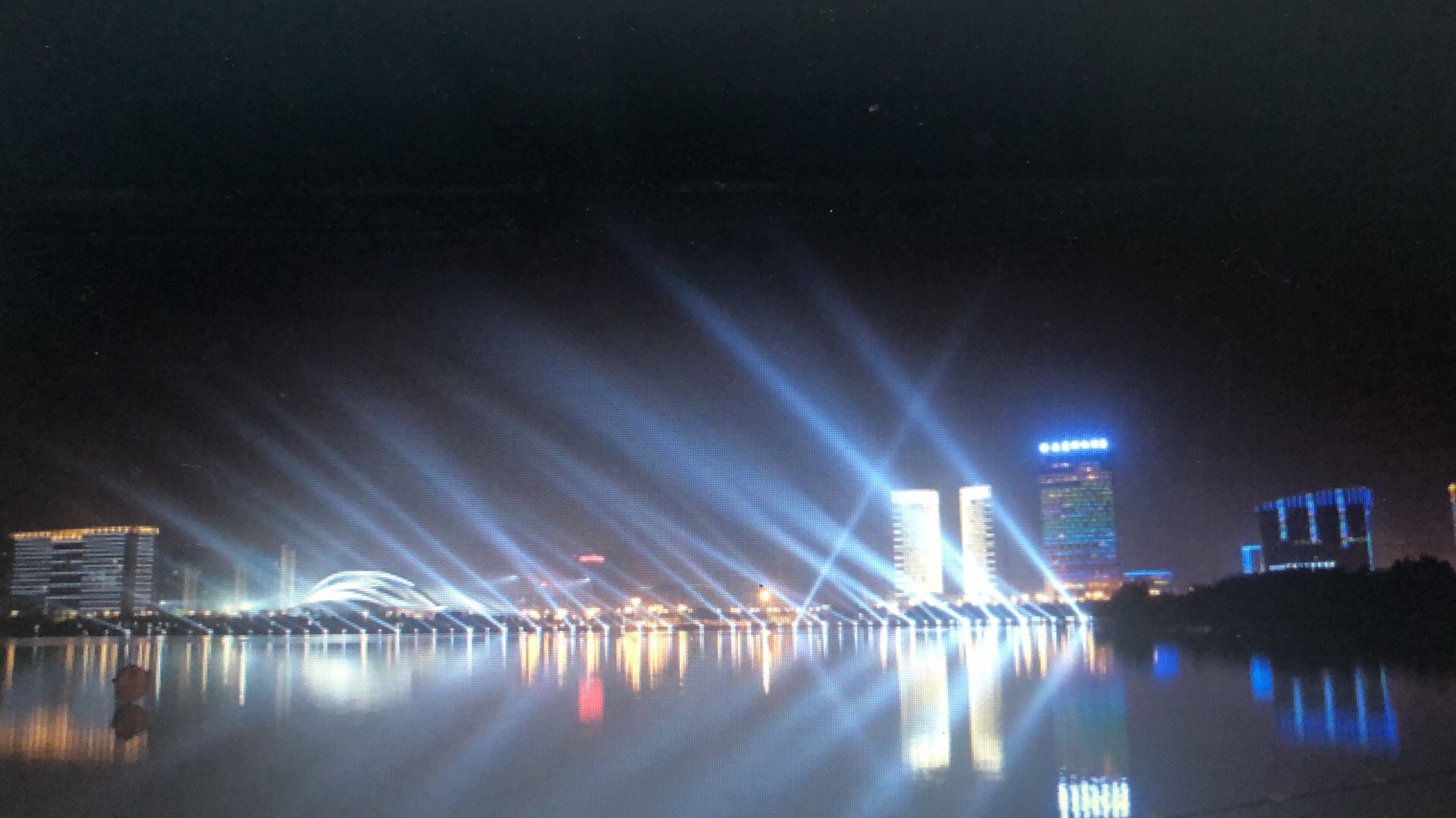 uploads/image/20201005/1601909922.jpg
